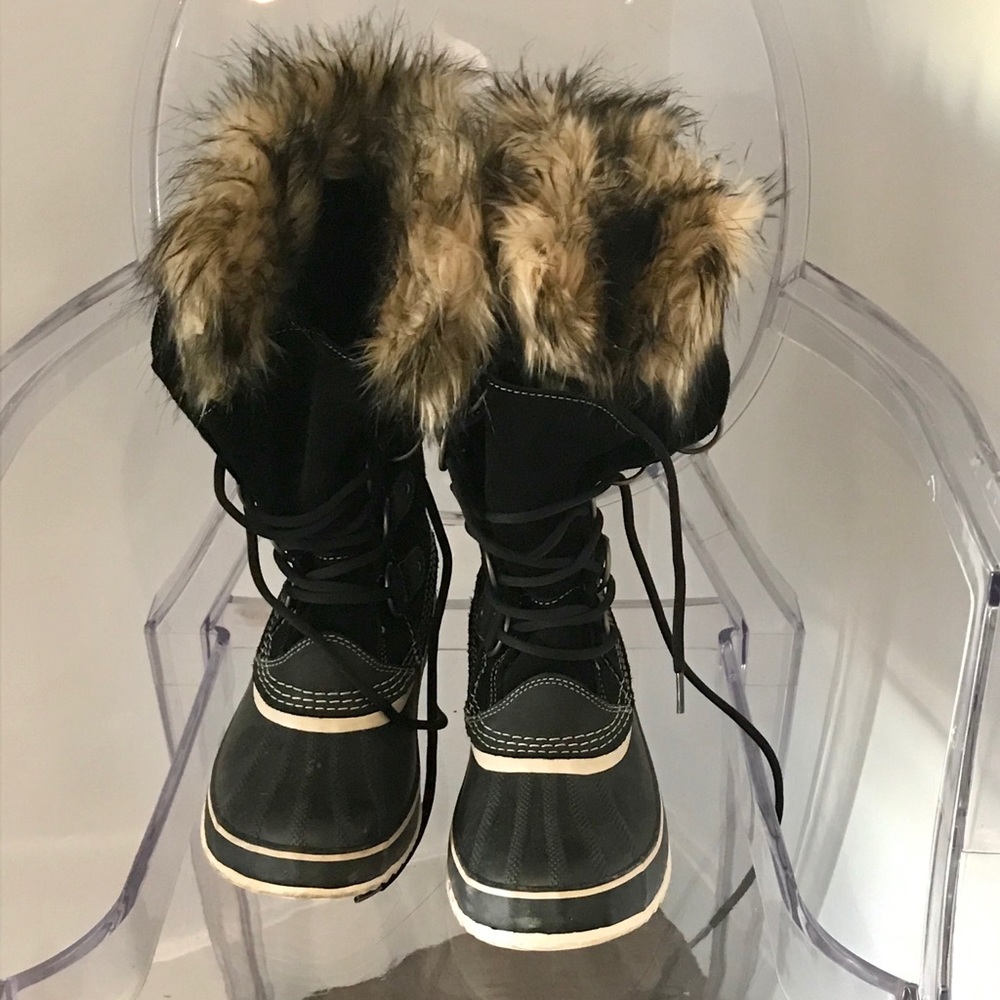 Sorel Joan of Arctic boots